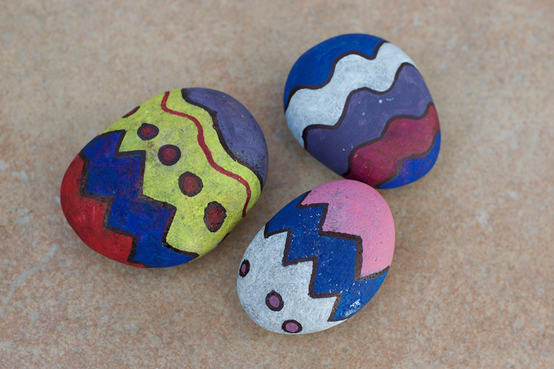 Funky-Easter-Painted-Rock-Craft
